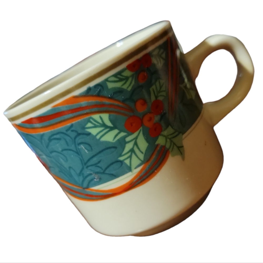 Vtg 97 Gibson Poinsettia Holly "Red Ribbon" Series Christmas Coffee Cup Mug
